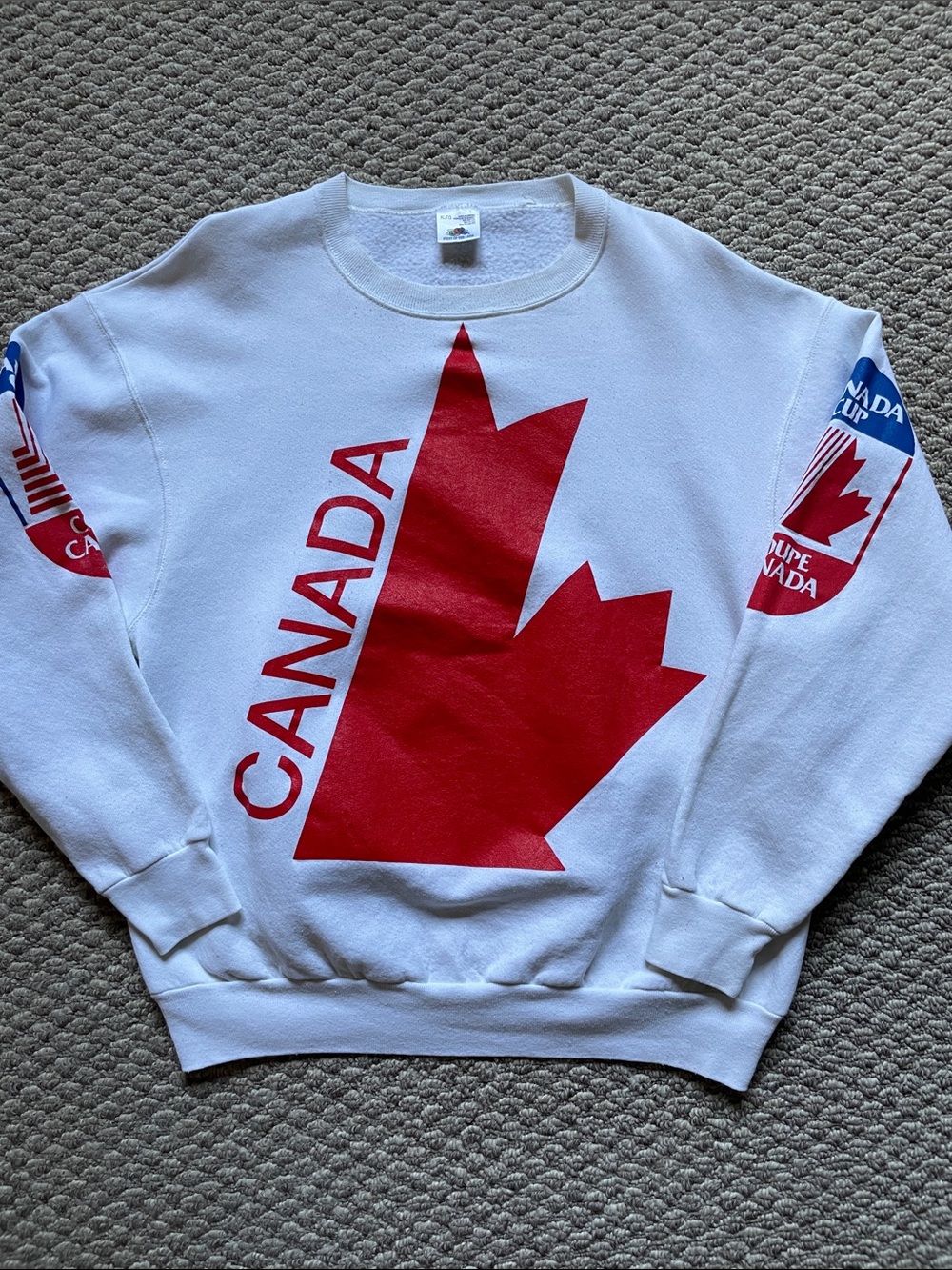 Vintage team Canada cup hockey September summit tournament sweatshirt
